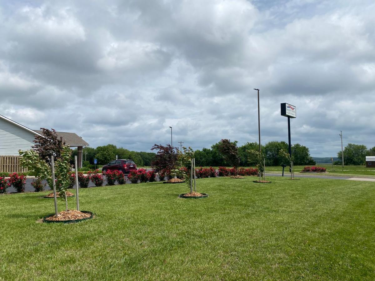 Garnett Hotel & Rv Park ภายนอก รูปภาพ