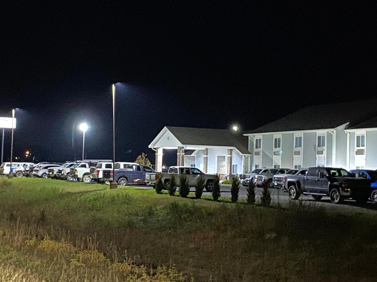 Garnett Hotel & Rv Park ภายนอก รูปภาพ