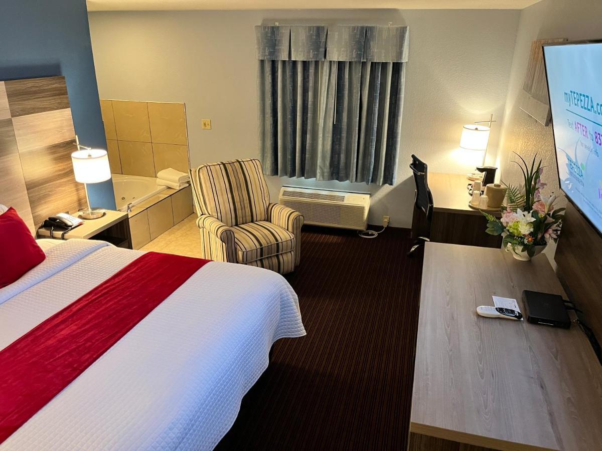 Garnett Hotel & Rv Park ภายนอก รูปภาพ