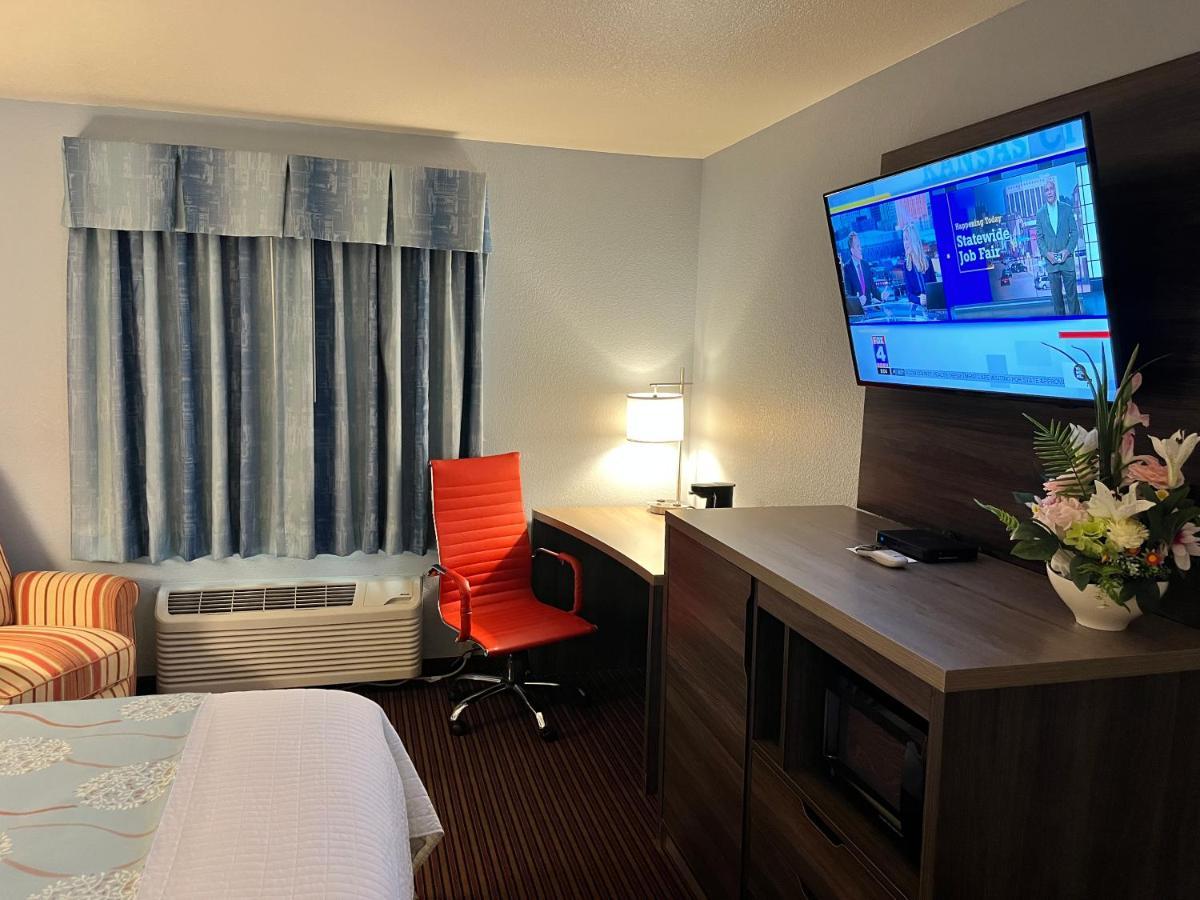 Garnett Hotel & Rv Park ภายนอก รูปภาพ